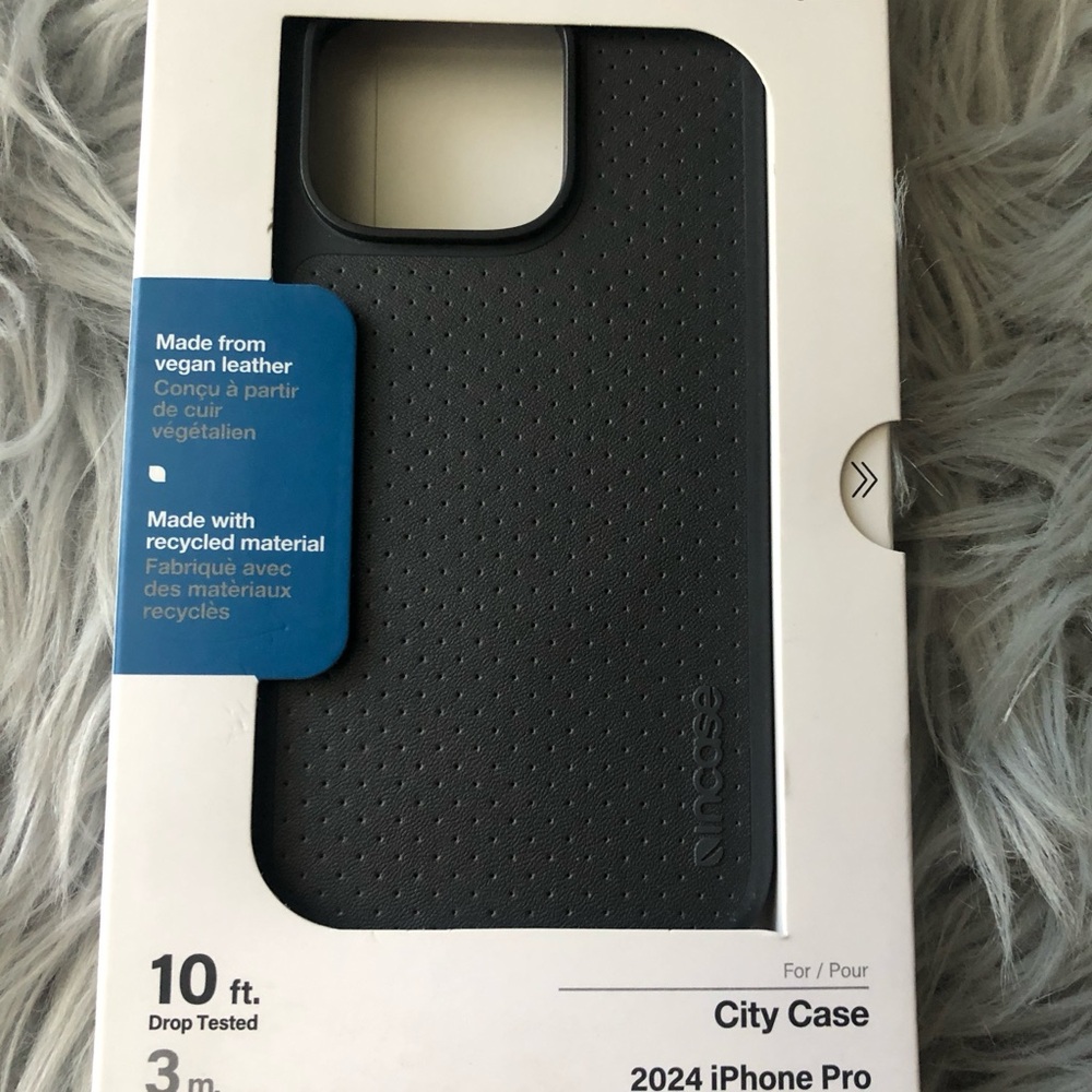 50% Incase City Case for iPhone 16 Pro